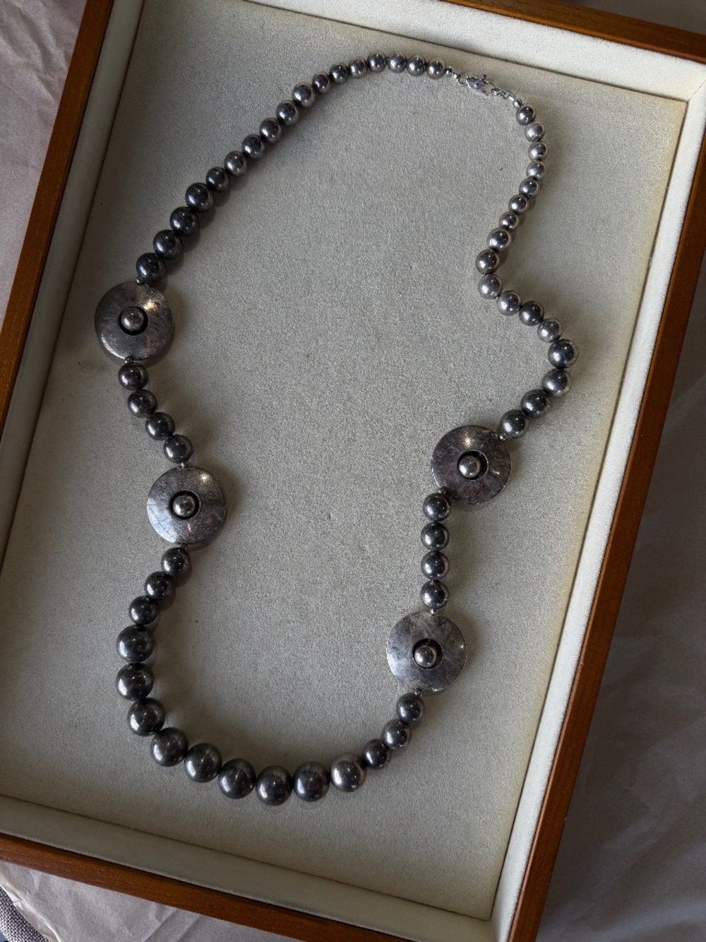 Vtg long silver beaded necklace